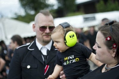 Strange-Illusions-family